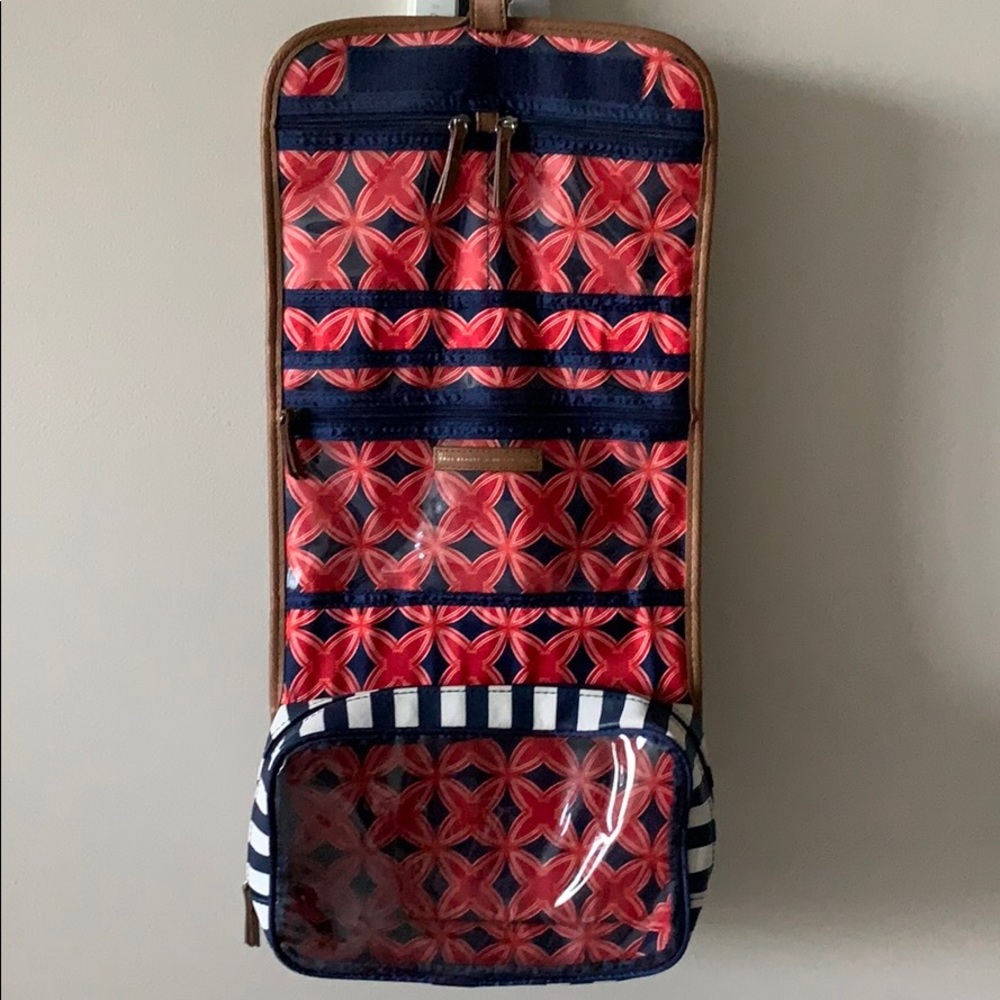 Hanging travel bag Stella & Dot